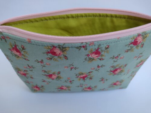 Necessaire tecido