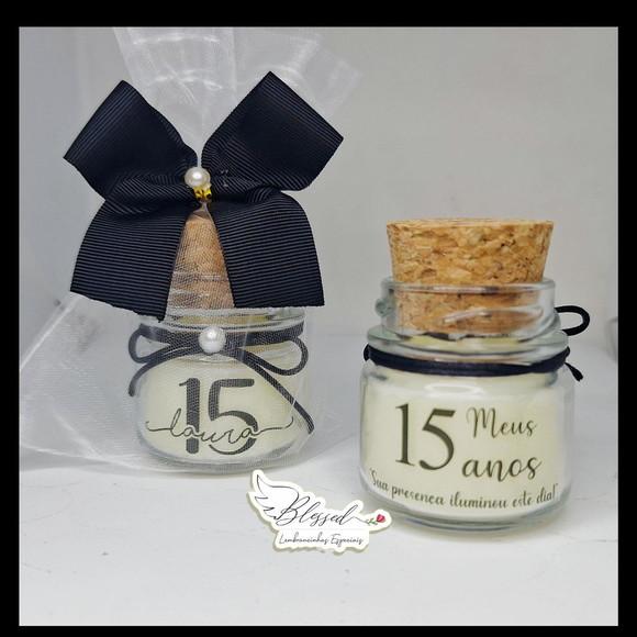 Lembrancinha 15 Anos Vela Perfumada no Saquinho Organza