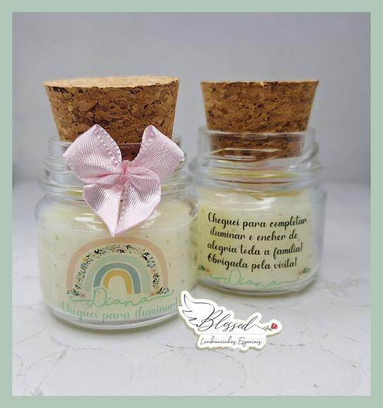 Lembrancinha Mini Vela Perfumada Arco Íris Boho