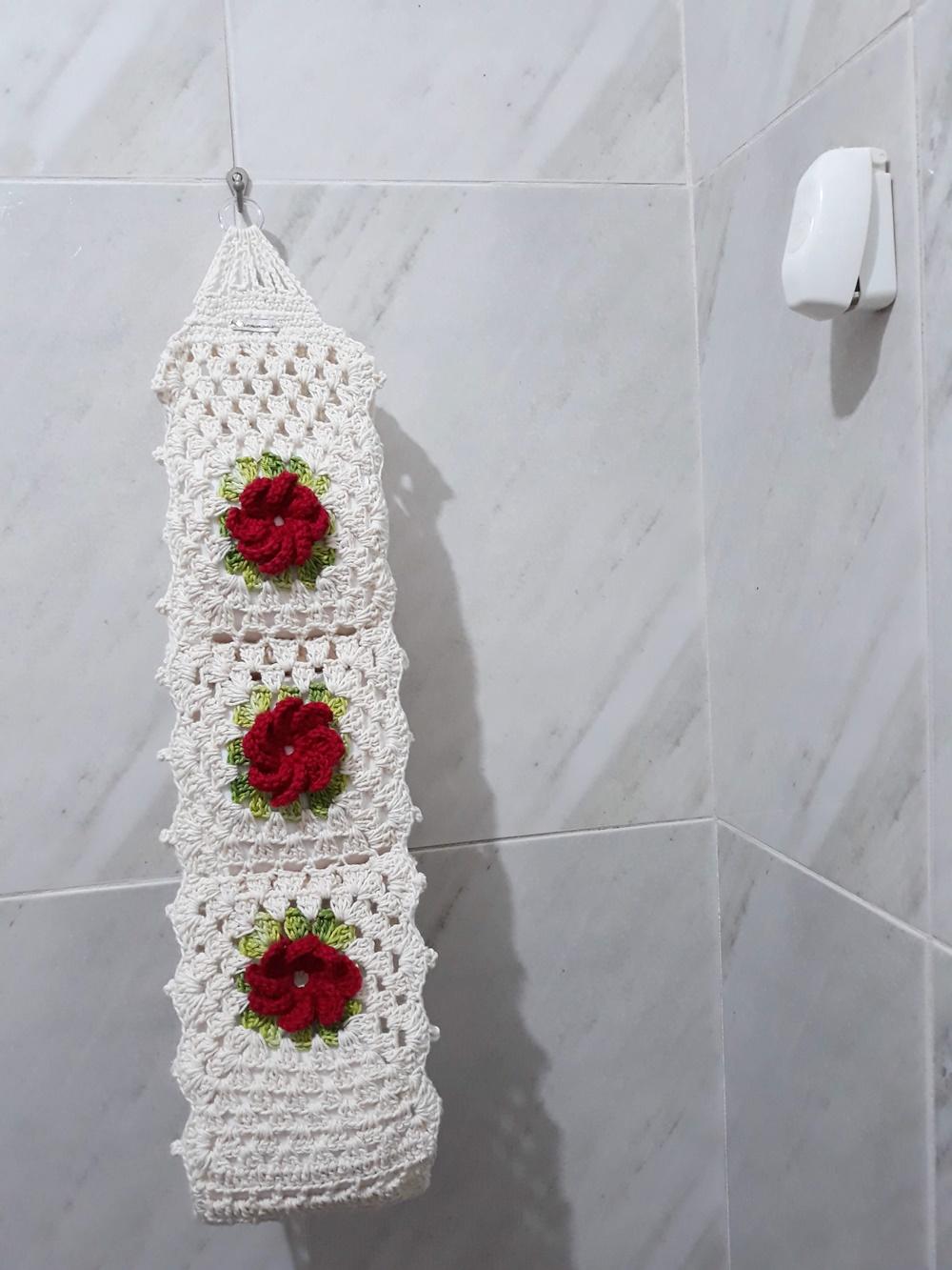 Porta Papel Higiênico em Crochê Flor - 3 Rolos