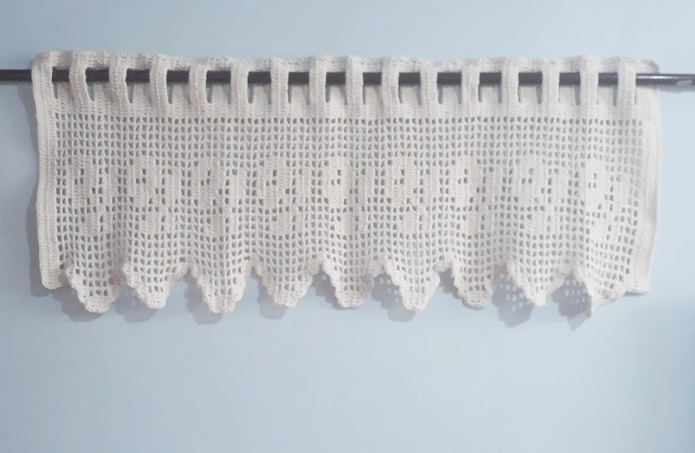 Bandô Flores em Crochê - Compr. 1,25 x 0,40 cm Altura