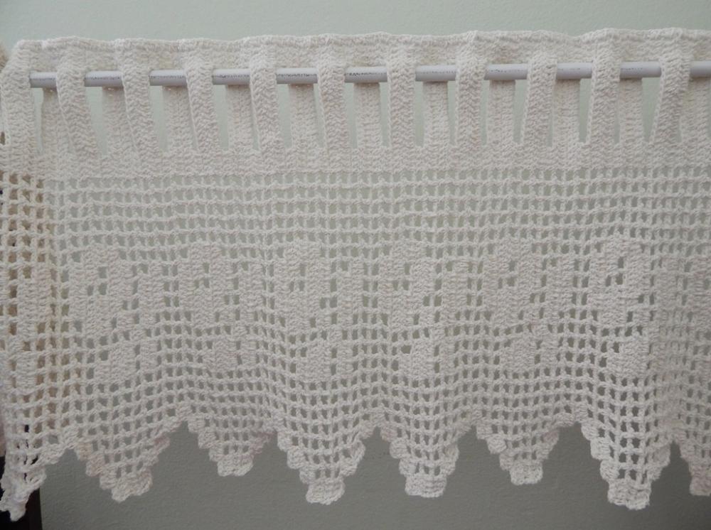 Bandô Flores em Crochê - Compr. 1,25 x 0,40 cm Altura