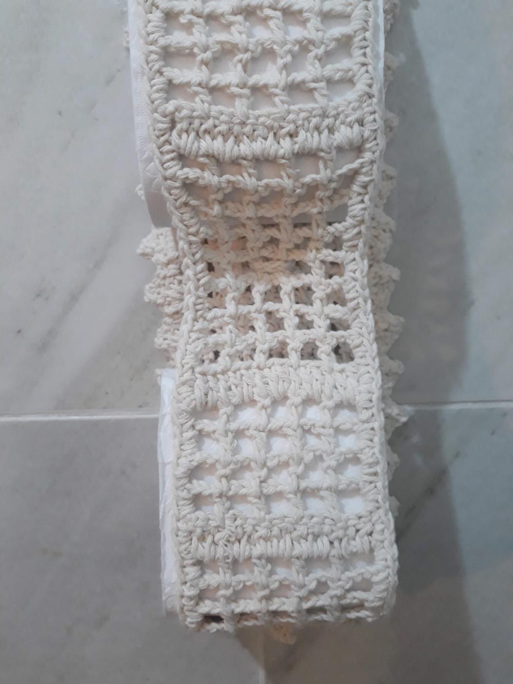 Porta Papel Higiênico em Crochê Flor Gomos - 2 Rolos