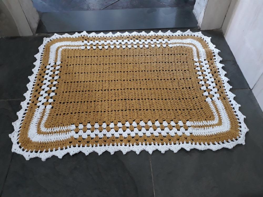 Tapete Crochê Harmonia - 75 cm x 56 cm