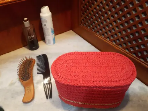 Porta Papel Higiênico em Crochê para Bancada Vermelho