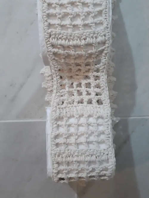 Porta Papel Higiênico em Crochê Flor Gomos - 2 Rolos