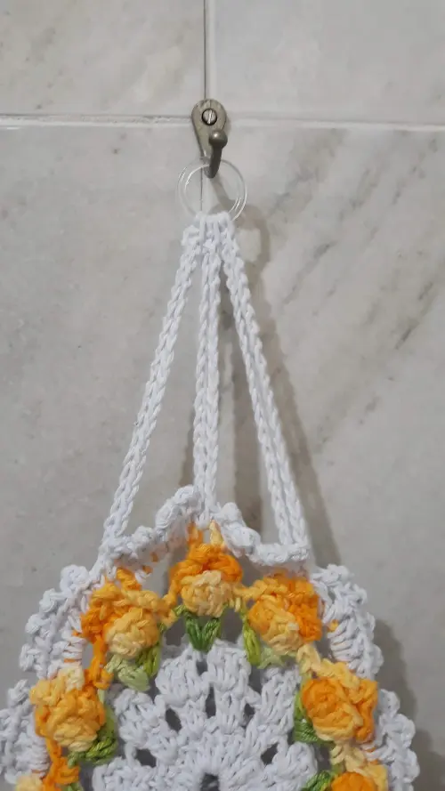 Porta Papel Higiênico Crochê Tulipas - 3 Rolos