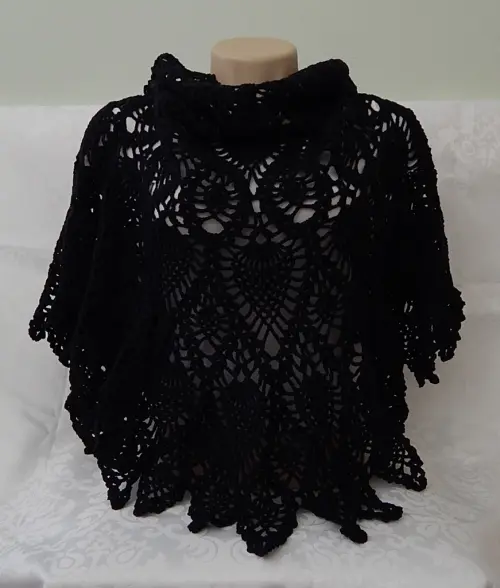Xale Preto em Crochê Tempestade