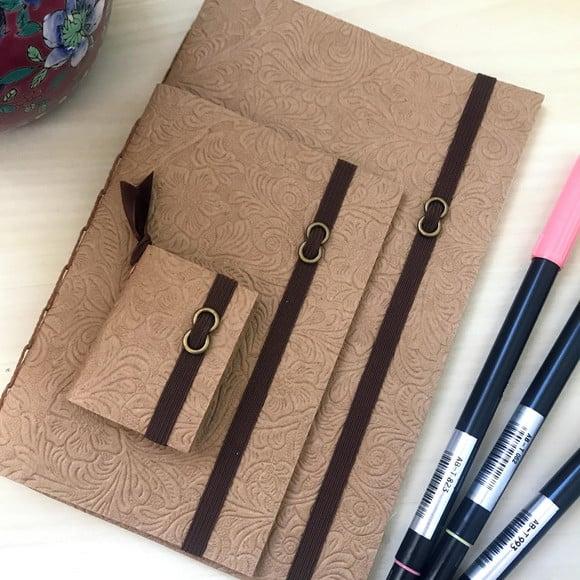 Cadernos Artesanais em Kraft e Porta Post It