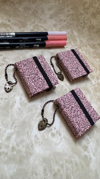 Kit com 3 Post It Chaveiro com Pingente