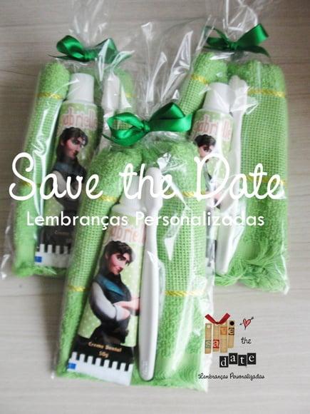 Kit Dental com Toalha - Enrolados