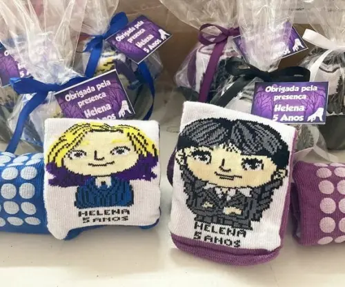 Meias Personalizadas - Wandinha