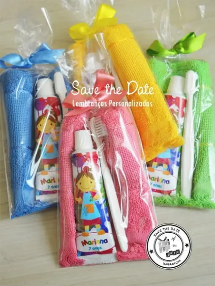 Kit Dental com Toalha - Pintando o 7