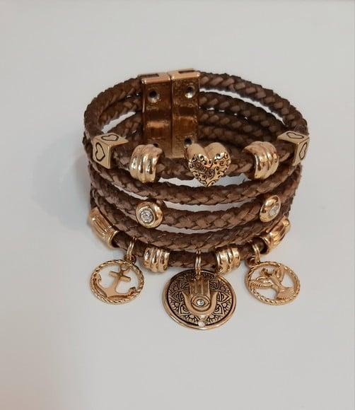 Pulseira Feminina Mão de Hansã em Couro 5 Voltas