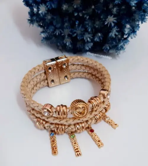 Pulseira Feminina Paz em Couro