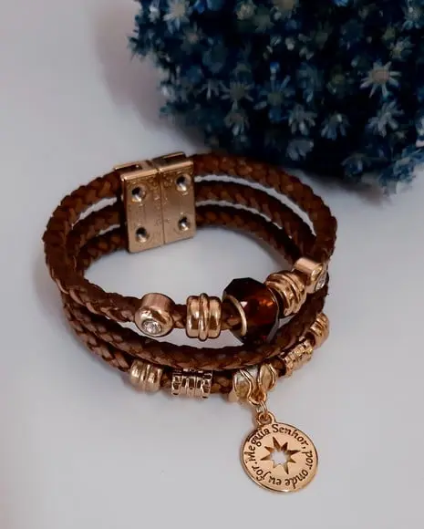 Pulseira em Couro Marrom 3 Voltas