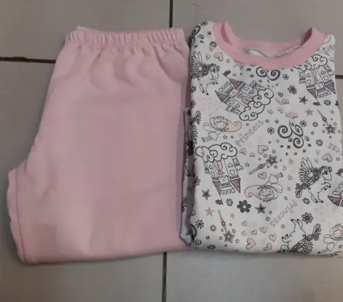 Pijama Longo Tam.12- Moletinho Fem.