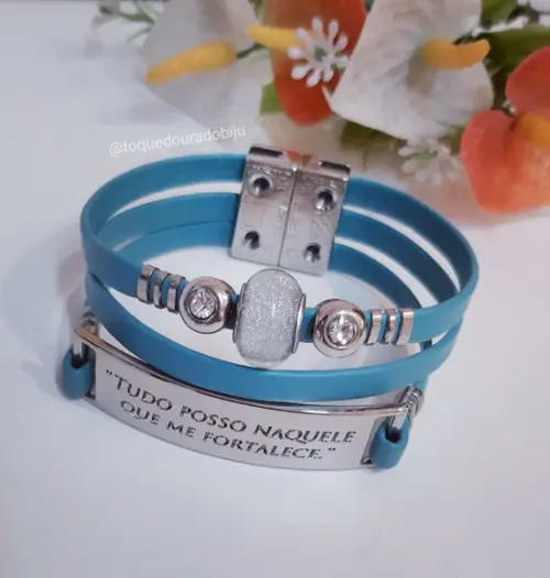 Pulseira em Couro Liso 3 Voltas