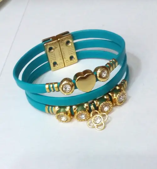 Pulseira em Couro Azul - Coração