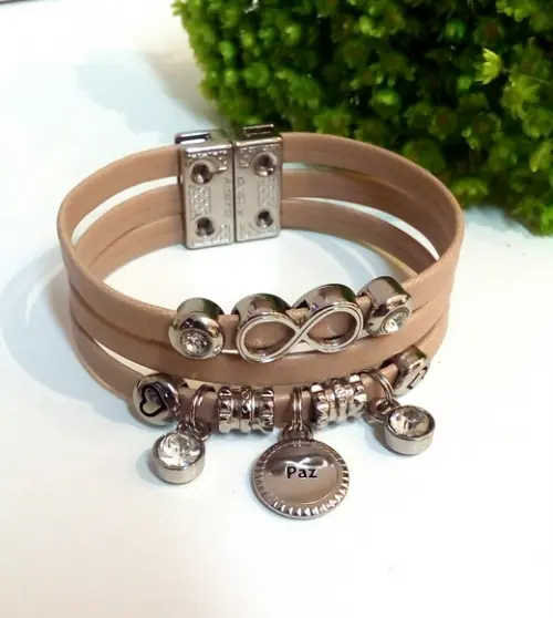 Pulseira em Couro - Paz