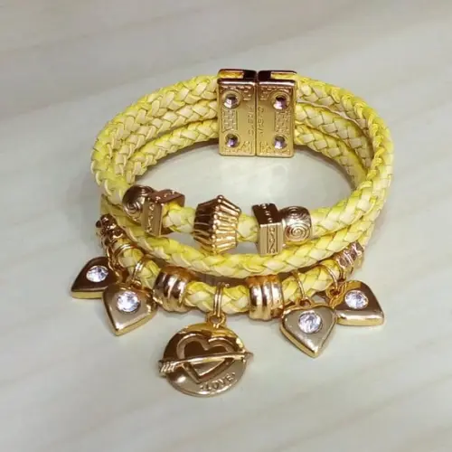 Pulseira em Couro Amarelo 3 Voltas