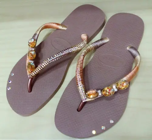 Havaianas Pedrarias - Dourada