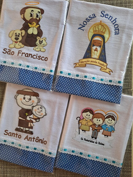 Kit 12 Panos de Prato Patchwork Religiosos Sortidos.