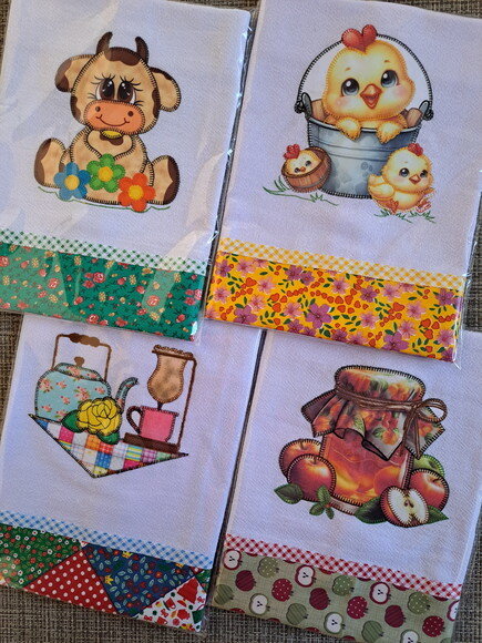Kit 10 Panos de Prato Patchwork Sortidos com Viés de Algodão