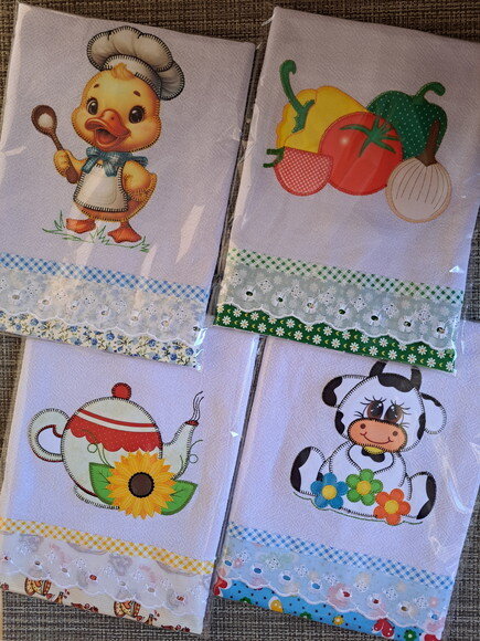Kit 10 Panos de Prato Patchwork Sortidos com Bordado Inglês.