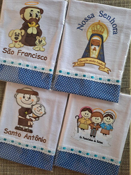 Kit 12 Panos de Prato Patchwork Religiosos Sortidos.