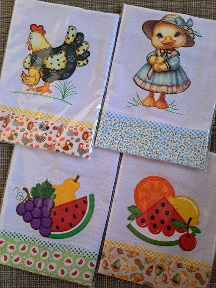 Kit 12 Panos de Prato Patchwork Sortidos com Viés de Algodão