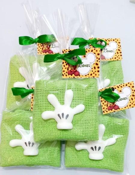 Lembrancinha Mickey Safari