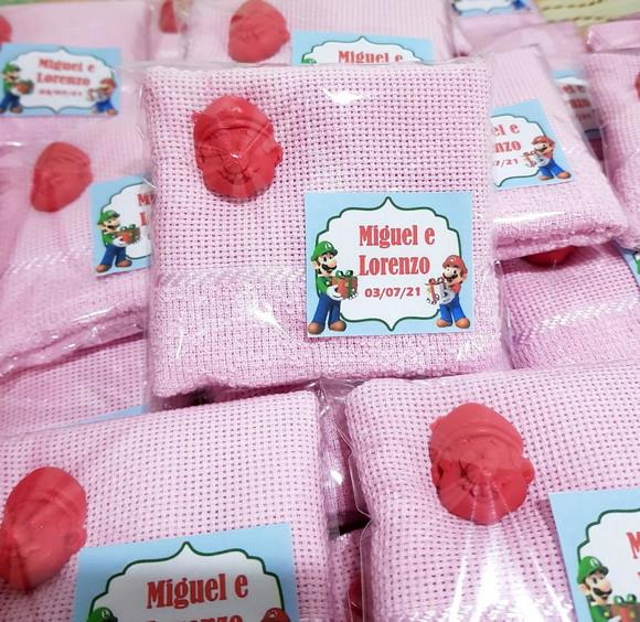 Lembrancinha Mario Bros Menina