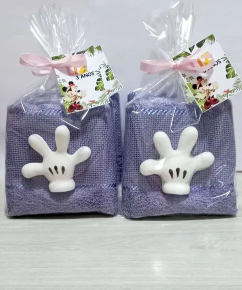 Lembrancinha Minnie Safari