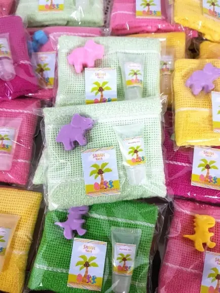 Lembrancinha Dinossauro Menina