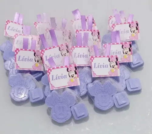 Lembrancinha Minnie, Sabonete Inicial