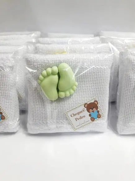 Lembrancinha de Maternidade, Sabonete Pezinhos