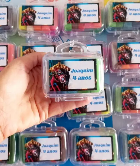 Lembrancinha Vingadores, Maletinha