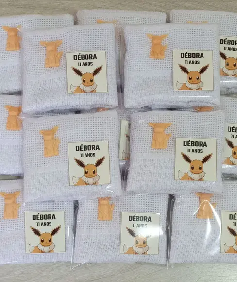 Lembrancinha Eevee