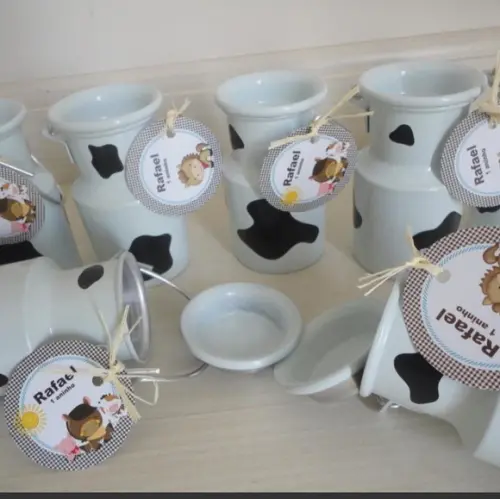 Kit com 7 Mini Leiteiras - Mancha de Vaca (250ml)