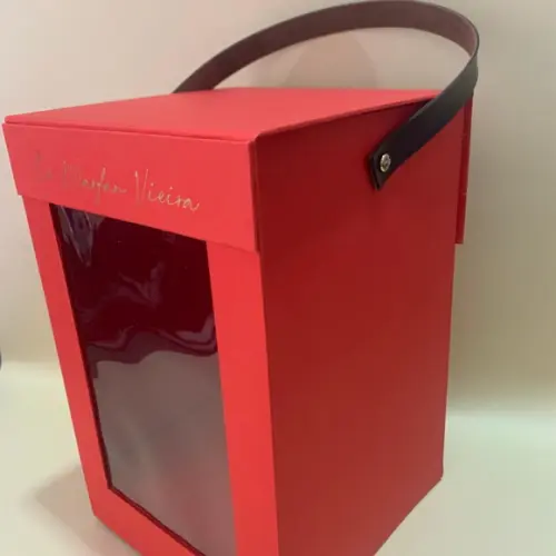 Caixa Cartonada para Bolo com Visor e Alça + Personalização