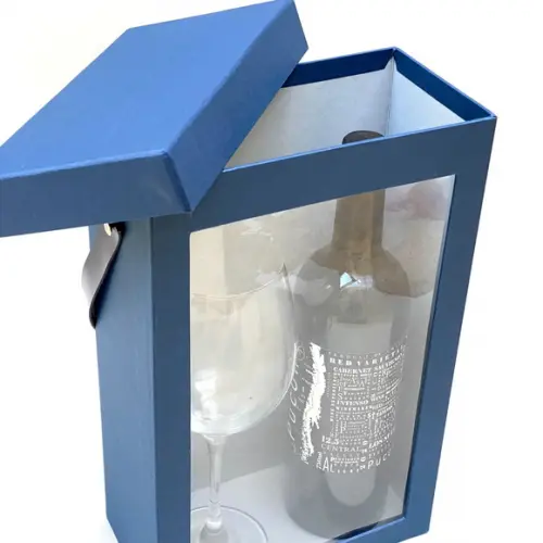 Caixa cartonada com visor e alças