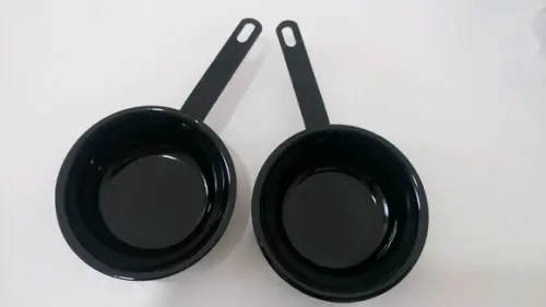 Mini Frigideira Preta