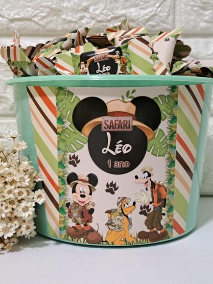 1 Balde com 100 Balas Mickey Sarafi