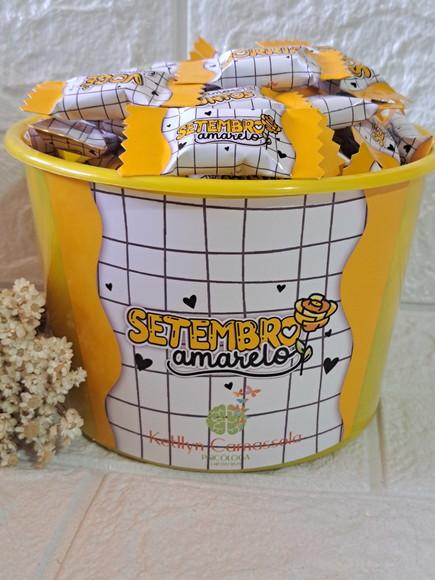 2 Baldes com 100 Balas Cada Setembro Amarelo