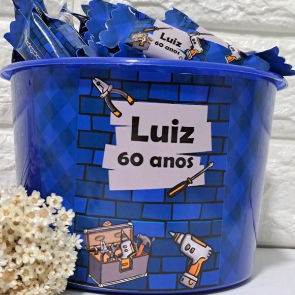 1 Balde com 100 Balas Ferramentas