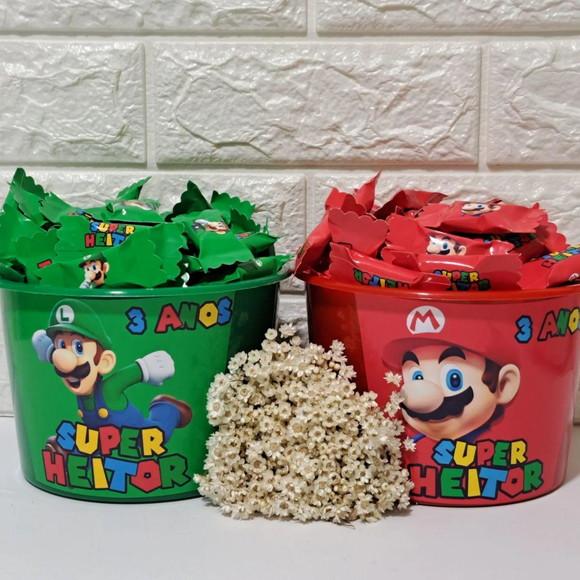 2 Baldes com 100 Cada Super Mario