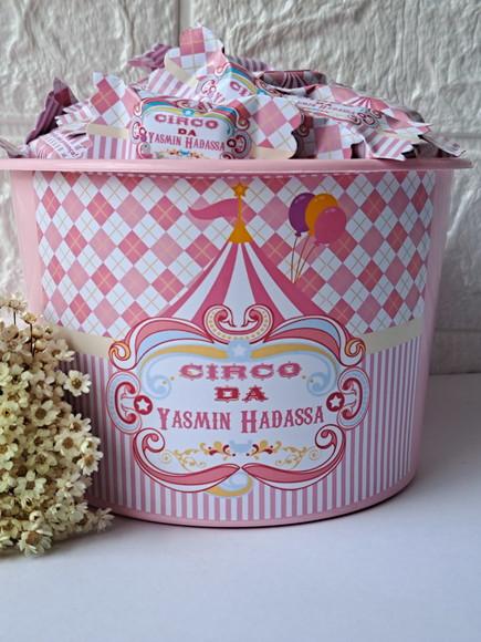 1 Balde Com 100 Bala Circo Rosa