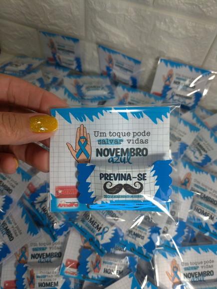Cartão com bala novembro azul