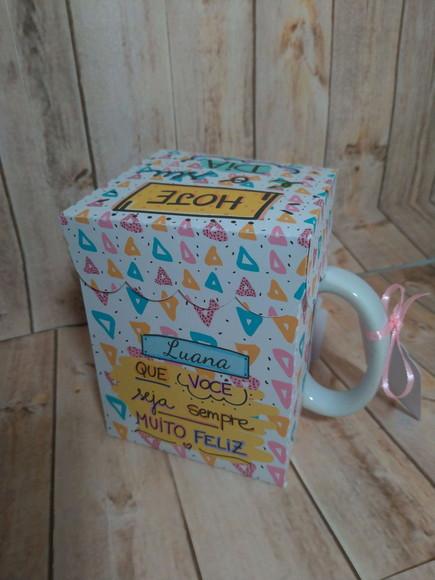 Caneca aniversário